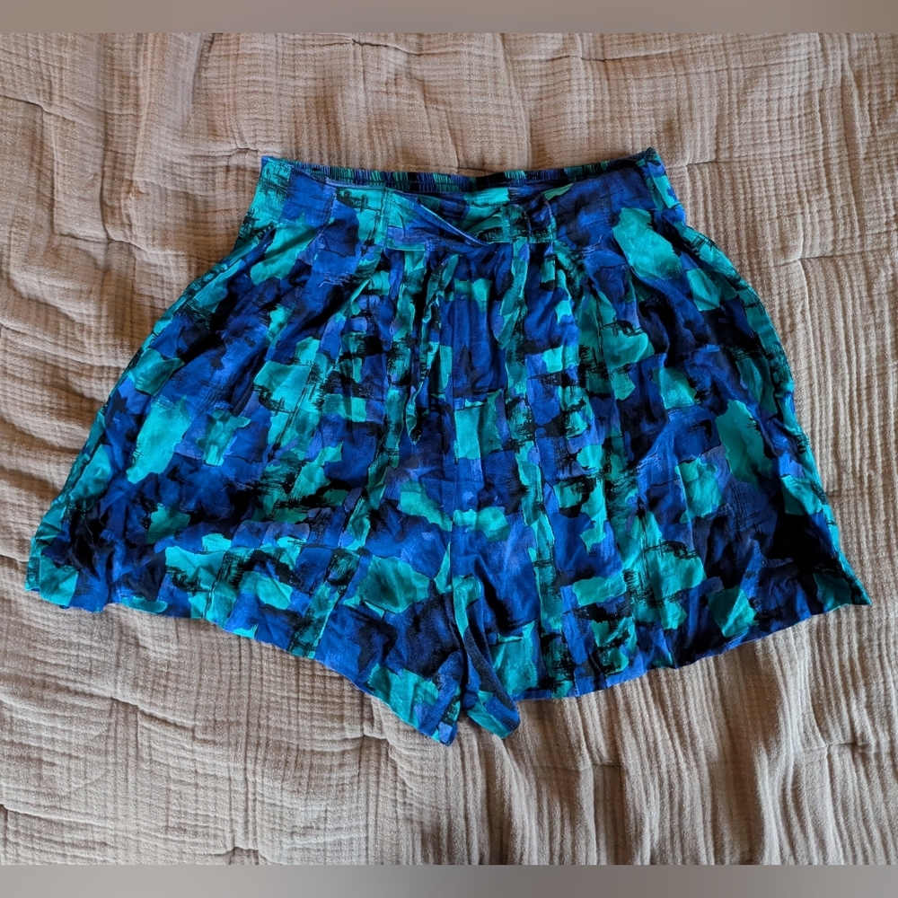 Vintage Abstract Shorts